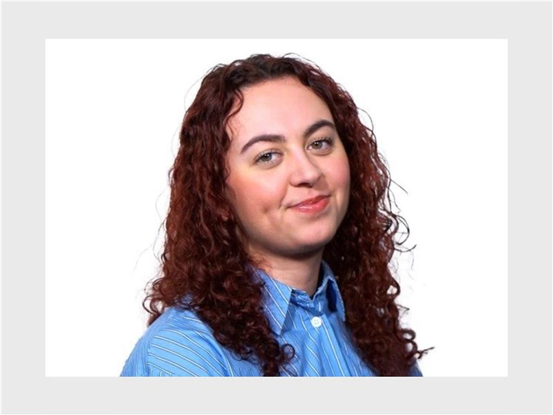 Axelle Perona, ancienne étudiante de l'IESA Axelle Perona, ancienne étudiante de l'IESA