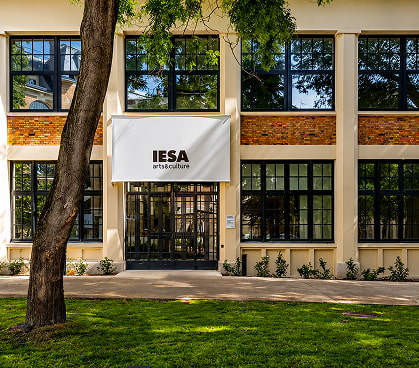 Entré de IESA art&culture au LE DELTA