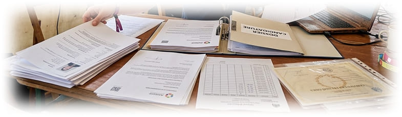 Documents à réunir avant de postuler à un festival de musique Documents à réunir avant de postuler à un festival de musique : CV adapté au poste visé / Lettre de motivation personnalisée / Attestations d'expériences bénévoles ou professionnelles / Copie de diplômes ou certifications / Relevé d'heures (pour les intermittents)