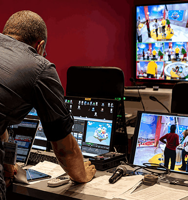 Pourquoi suivre un mastère en production audiovisuelle et cinéma ?
